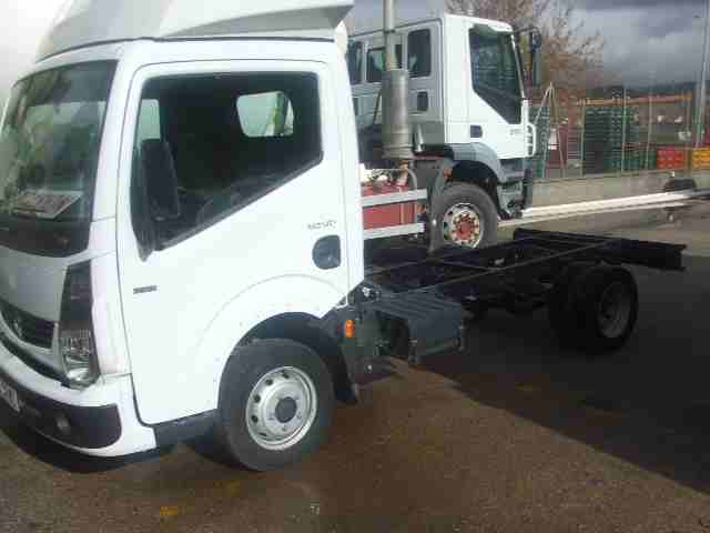 Camion Chasis RENAULT MAXCITY 